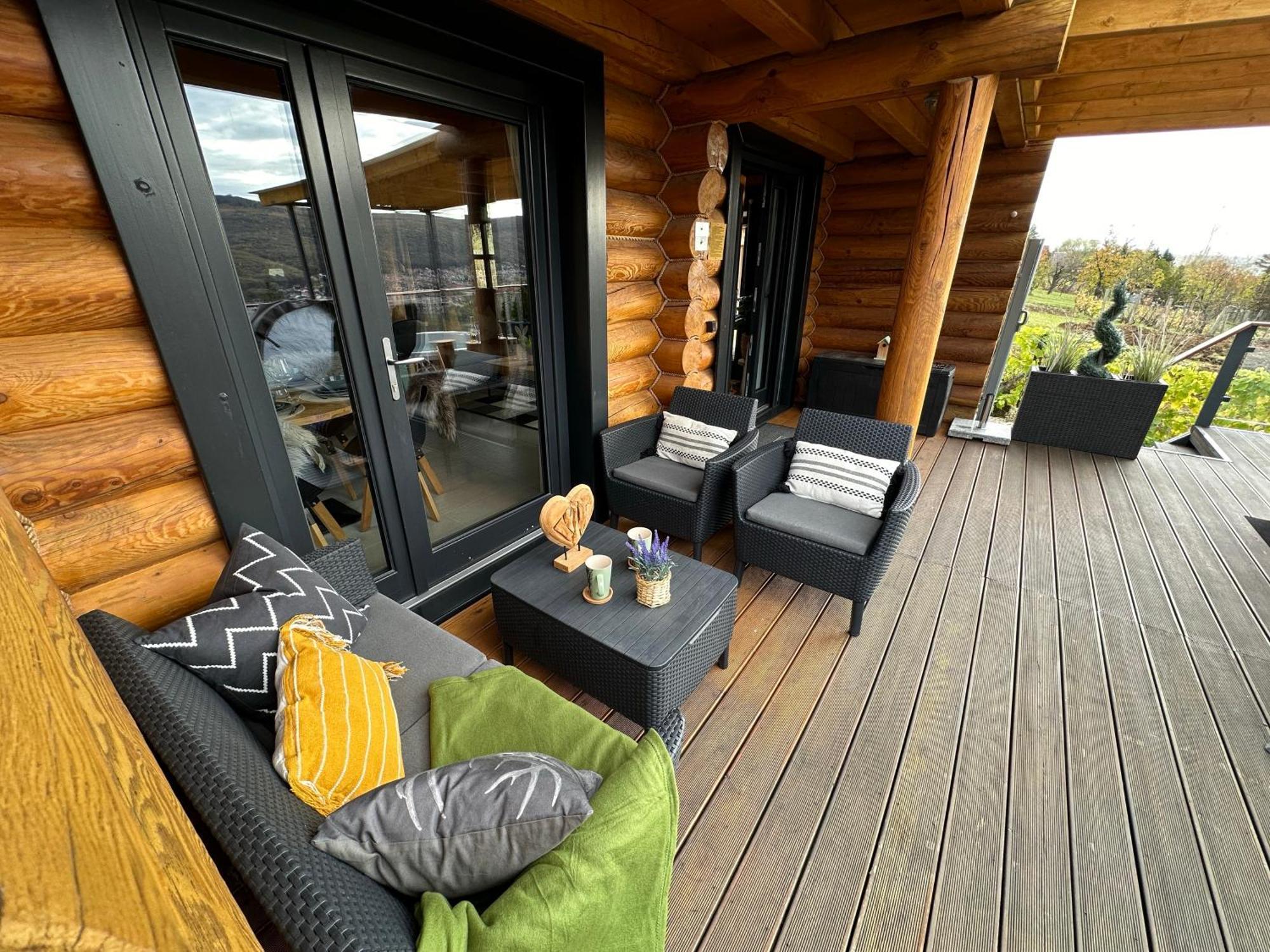 Ferienwohnung Roenk Relax Miskolc Exterior foto