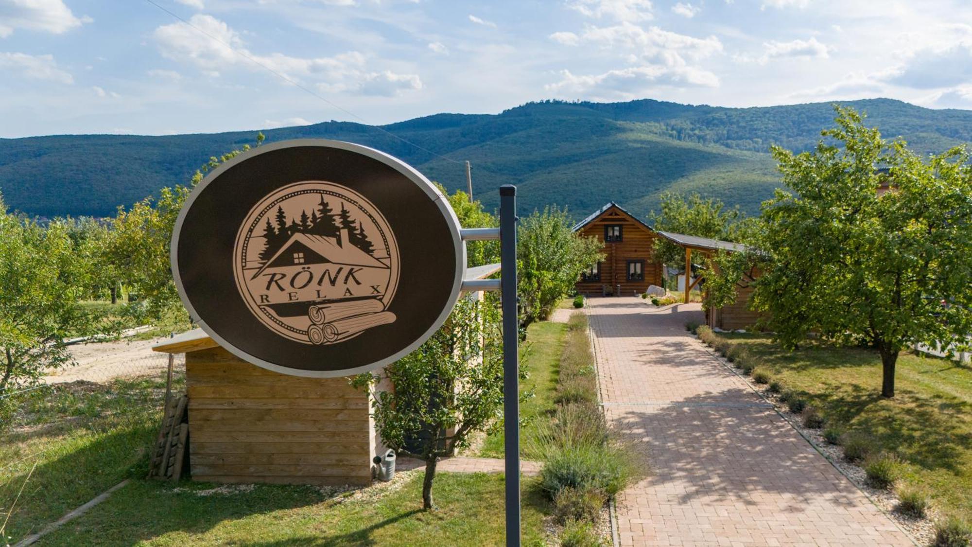 Ferienwohnung Roenk Relax Miskolc Exterior foto